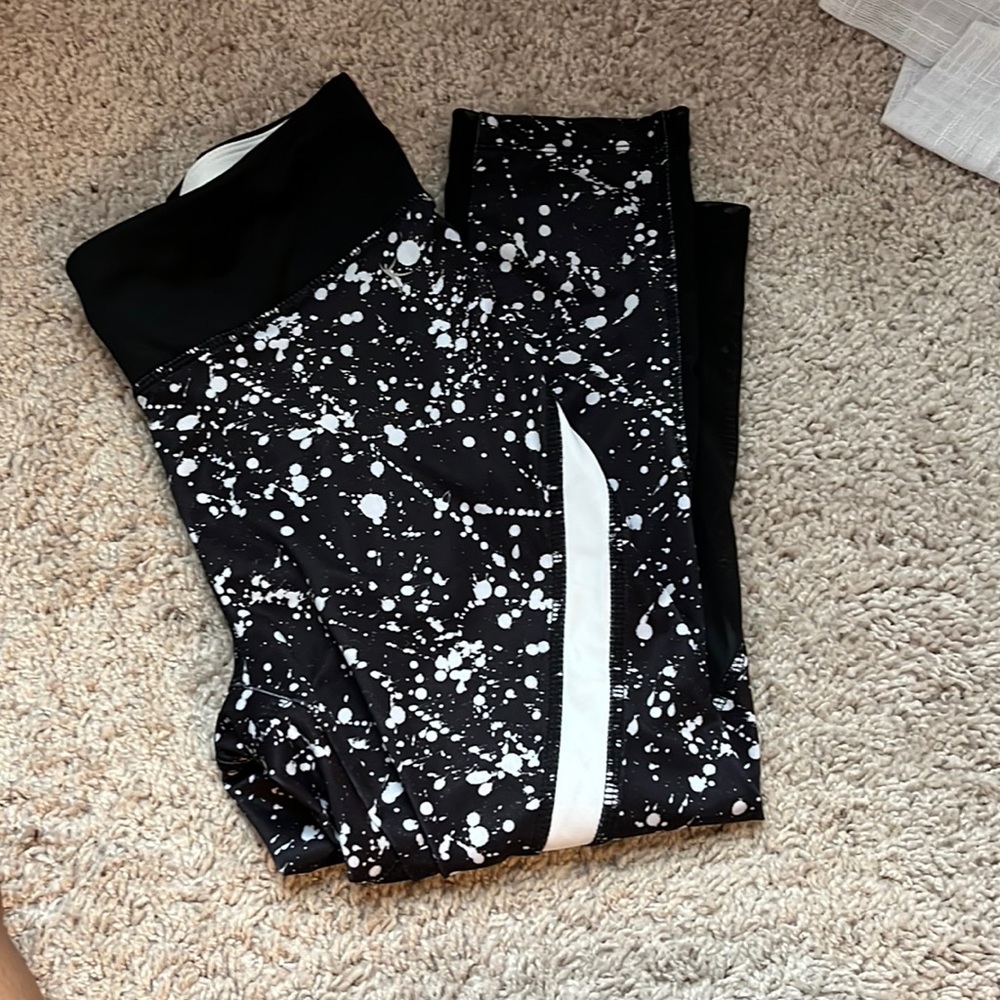 Black and White leggings